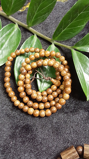 Vòng tay chuỗi 108 Hạt Trầm Hương Sánh Ghép cho nữ CMH02