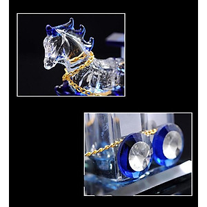 Tượng nước hoa ngựa kéo xe, kèm lọ tinh dầu để xe ô tô