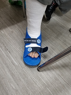 Giày bảo vệ chân BL Tech size L (Xanh dương) dùng cho chân đang chấn thương hoặc bó bột