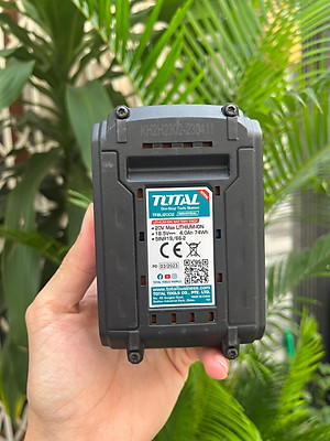 PIN LITHIUM- ION 20V/ TFBLI20021 TOTAL -HÀNG CHÍNH HÃNG
