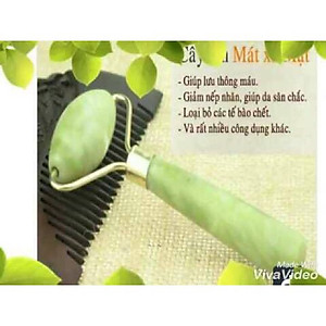 Con lăn cẩm thạch thoa kem , massage mặt se khít lỗ chân lông , giảm các nếp nhăn trên  da mặt , giúp massage thư giãn thiết kế nhỏ gọn tiện lợi