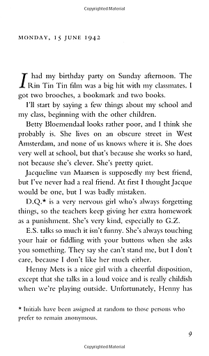 Sách The Diary of a Young Girl: Definitive Edition (Puffin Modern Classics)