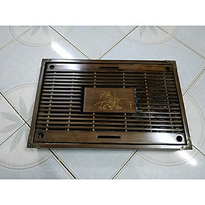Khay gỗ đẹp, nẹp đồng 4 góc chắc chắn