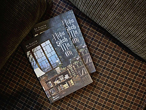 Hiệu Sách Ma Mị