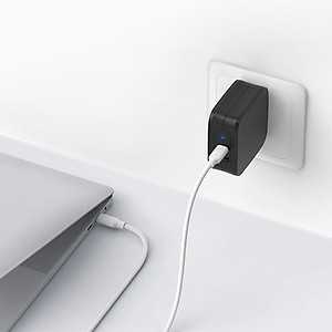 Adapter Sạc 2 Cổng Tích Hợp Type-C In/Out Hỗ Trợ Sạc Nhanh PD Power Delivery 61W RAVPower RP-PC105 - Hàng Chính Hãng