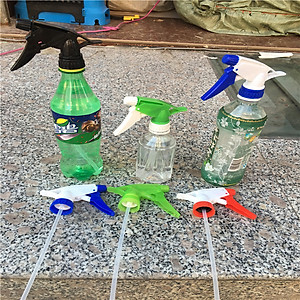 Bình xịt tưới nước Home and Garden tặng đầu vòi nhựa xịt nước