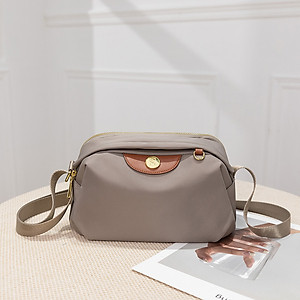 Túi đeo chéo nữ phong cách dễ thương – BEE GEE DCNU1050