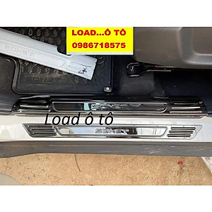 Ốp Bậc Cửa, nẹp Bước Chân Xe KIA Sonet 2022-2023 Mẫu Titan Cao Cấp