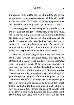 Bay Vòng Quanh Mặt Trăng (Bìa Cứng) (Tái Bản)