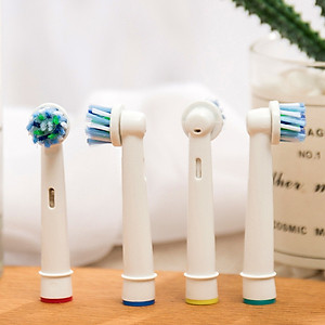 Cho máy Oral B Braun Cross Action EB50A, Bộ 4 đầu bàn chải đánh răng điện đánh tan mảng bám Minh House