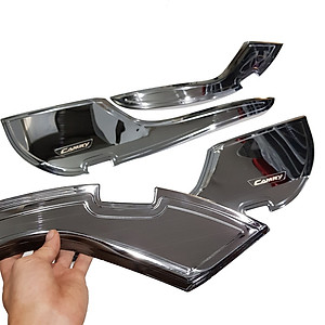 Bộ ốp Titan chống trầy xước Tapli, Táp li dành cho xe Toyota Camry 2019-2020