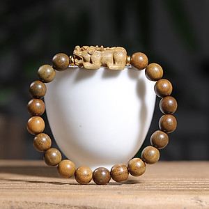 VÒNG TAY TỲ HƯU THU HÚT TÀI LỘC GỖ ĐÀN HƯƠNG XANH 8mm