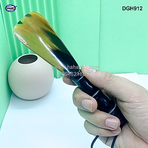 Đón giày bằng sừng tay cầm đốt trúc VIP (Dài 20cm) DGH912 - Chuyên dụng cho giày cao cấp - Cho giày Nam & Nữ - Product of HAHANCO