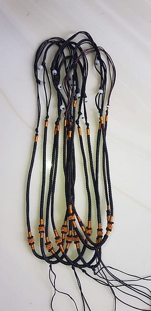 Sợi Dây Đeo cổ mới ĐEN Kiểu dạng rút đẹp Size 3mm x dài trồng cổ Anh Chị tự chỉnh theo ý 23cm - 30cm Phối với mặt Phật, mặt dây chuyền nam nữ đeo được hết rẻ đẹp ạ