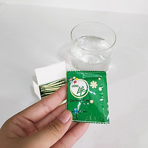 Set 50 gói Bột Dung Dịch Dưỡng Hoa LILY Longlife Nhập khẩu Israel giúp hoa Lily tươi lâu gấp 2 lần, cánh hoa đậm màu và 14 ngày không thay nước cắm hoa (1 gói 5gr pha được 0.5 lít nước) 