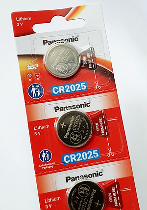 5 Viên Pin CR2025 3V Panasonic Lithium made in Indonesia - Hàng chính hãng