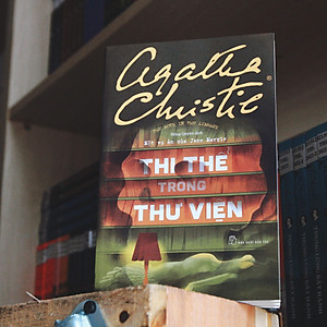 Sách Agatha Christie. Thi thể trong thư viện - Một vụ án của Jane Marple