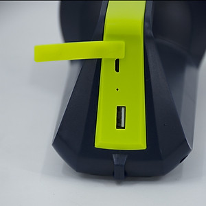 Đèn pin cầm tay Tiross TS1858- Hàng chính hãng