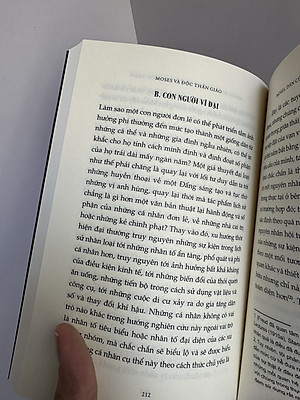 MOSES VÀ ĐỘC THẦN GIÁO - Sigmund Freud - Thanh Khê dịch - Nhã Nam