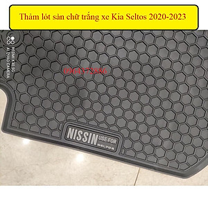 Thảm lót sàn xe Kia Seltos 2020-2023 mẫu tổ ong chữ trắng - hàng không mùi , cao su đúc, vừa form xe