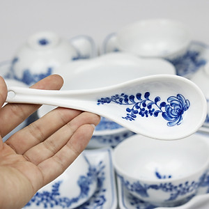 Bộ đồ ăn hoa mặt trời Bát Tràng men khử - Khử sạch chì và kim loại nặng