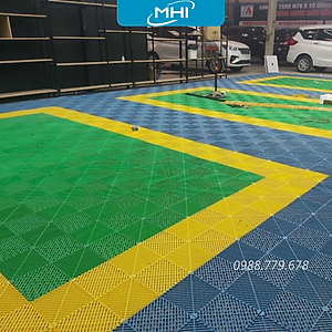 [COMBO 11] Thảm nhựa lót sàn gara ô tô MHI - Cao 2.5 cm / trung tâm chăm sóc xe ô tô, khu vực rửa xe ô tô