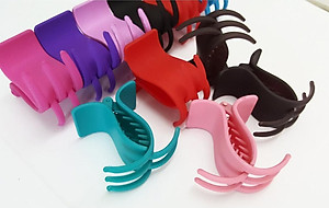 KẸP GẤP TÓC 5 RĂNG NHÁM NHIỀU MÀU GIAO MÀU NGẪU NHIÊN