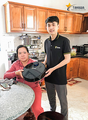 Robot hút bụi TAHAWA TH-06 PLUS Robo hút bụi lau nhà  với các tính năng nổi bật và hiện đại. Tiết kiệm thời gian và công sức khi sử dụng riêng biệt từng chế độ robot hút bụi lau nhà thông minh 3 in 1 hút, quét, ,lau. Bảo hành chính hãng 2 năm