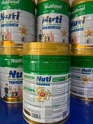 Sữa bột NGUYÊN KEM-Hãng Nutifood-Giành cho cả gia đình-> Tăng ngay khăn lau đa năng mềm mịn