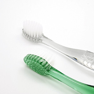 Bàn Chải Đánh Răng Lipzo Teen Cao Cấp Công Nghệ Chỉ Tơ Xoắn Kép, Đầu Bàn Chải Thiết Kế Phù Hợp Khuôn Hàm Các Bạn Trẻ