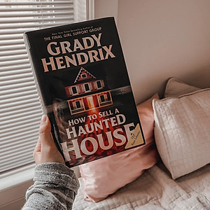 Sách How to Sell a Haunted House