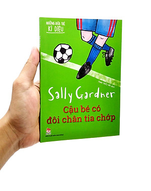 Những Đứa Trẻ Kì Diệu - Cậu Bé Có Đôi Chân Tia Chớp