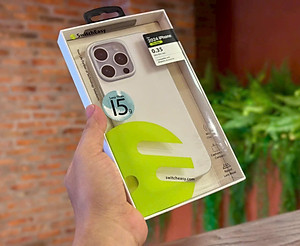 Ốp lưng cho iPhone 16 Pro Max, iPhone 16 Pro, iPhone 16 Plus, iPhone 16 hiệu Switcheasy lụa siêu mỏng 0.35mm chống xước chống vỡ cao cấp - Hàng chính hãng