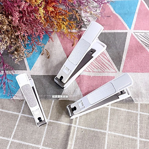Bấm móng tay cao cấp Nhật KAI-001MST màu trắng KE0116