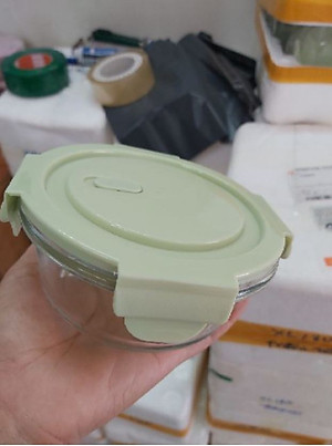 Hộp thủy tinh tròn 660ml cao cấp đựng cơm, thực phẩm ( giao mầu ngẫu nhiên)