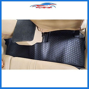 Thảm lót sàn cao su cho xe Suzuki XL7 2019-2020-2021-2022-2023 mẫu chữ trắng hàng chuẩn theo xe chịu lực tốt