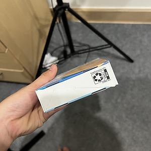 Hộp 4 miếng gạc khử trùng chống thấm nước màu da, có bông thấm hút dịch mủ, cỡ lớn 3M Nexacare Awp34, thương hiệu Mỹ