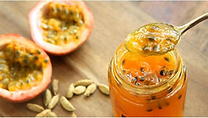 Mứt Chanh Dây Đậu Khấu - La Petite Epicerie Saigon 220g