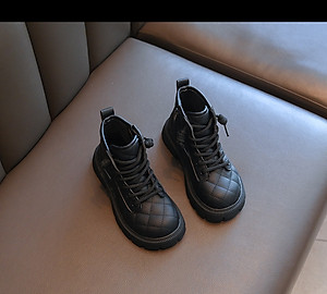 Giày boot cho bé phong cách dễ thương - GTE9110