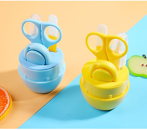 Bộ Dụng Cụ Cắt Móng Có Hộp Đựng Gọn Gàng Tiện Lợi - Chính Hãng ( Giao màu , họa tiết ngẫu nhiên)