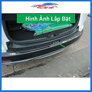 Ốp chống trầy cốp ngoài nhựa đen CRV 2019-2020-2021-2022 hàng loại 1 dán cốp sau chống xước trang trí xe