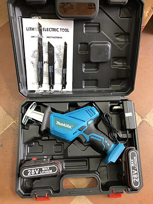 Máy cưa kiếm Makita dùng pin 28V tặng kèm 3 lưỡi cưa