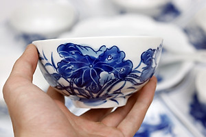 Bộ đồ ăn hoa mặt trời Bát Tràng men khử - Khử chì và kim loại nặng - Hoa sen