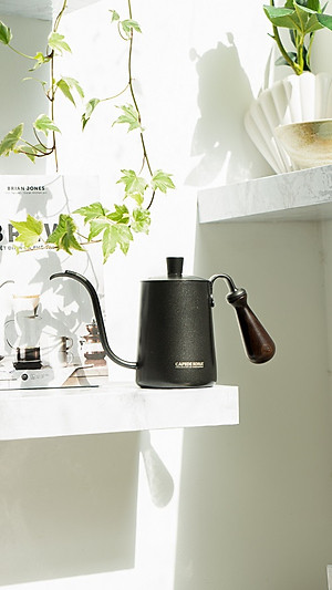 Ấm bình rót nước nóng pha cà phê bằng inox, cán gỗ CAFE DE KONA