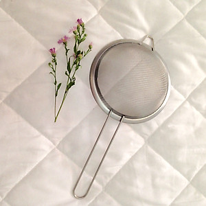 Rây lọc cháo và quả nghiền, rá lọc thức ăn - Tặng 01 thìa ăn dặm cho bé