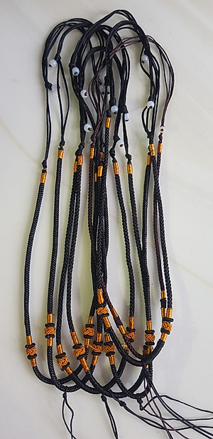 Sợi Dây Đeo cổ mới ĐEN Kiểu dạng rút đẹp Size 3mm x dài trồng cổ Anh Chị tự chỉnh theo ý 23cm - 30cm Phối với mặt Phật, mặt dây chuyền nam nữ đeo được hết rẻ đẹp ạ