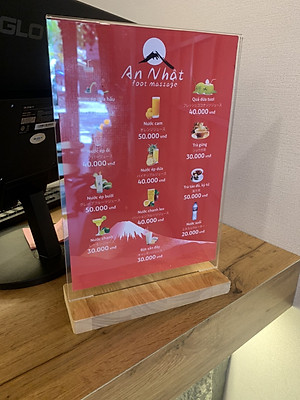 Menu mica A5 đế gỗ Nhatvywood NV5102