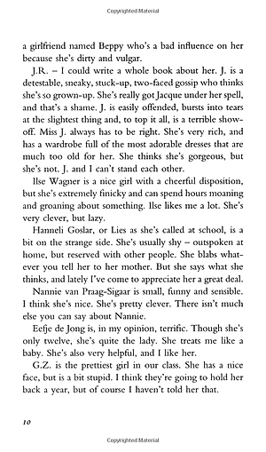 Sách The Diary of a Young Girl: Definitive Edition (Puffin Modern Classics)