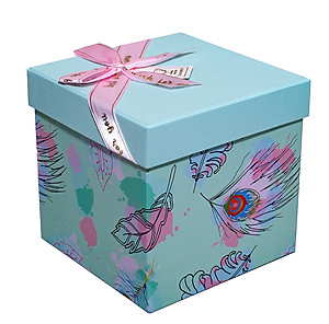 Hộp Quà Vuông V022 - 15 x 15 x 15 cm - Giao màu ngẫu nhiên