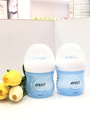 Bộ sản phẩm hỗ trợ trẻ sơ sinh bú bình dòng Tự nhiên Philips Avent SCD290/13